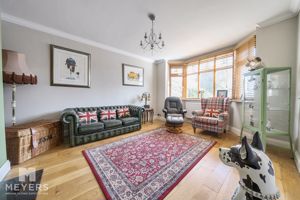 Lounge - click for photo gallery